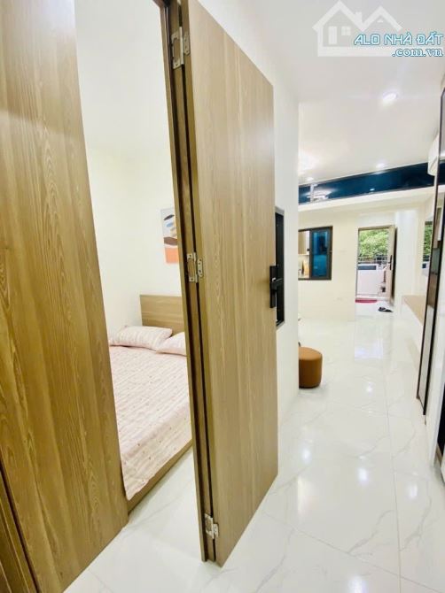 BÁN TẬP THỂ CỰC SỊN – CƠ ĐIỆN TẦNG 3, TÔN ĐỨC THẮNG, ĐỐNG ĐA. 70M² – 2PN. 3,98 TỶ