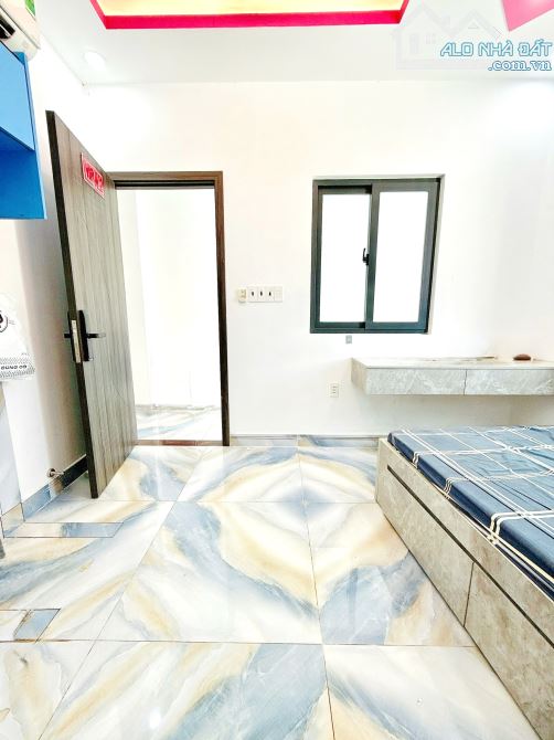 Bán CHDV 17 phòng full nội thất HXH đường Âu Dương Lân P.3 Quận 8 - 1