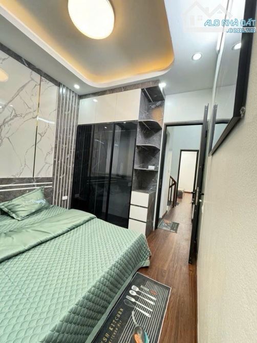 Nhà Phố Thanh Nhàn 27.9m² – 4 Tầng 4 Ngủ, Nội Thất Đẹp – Chỉ 6.89 Tỷ!