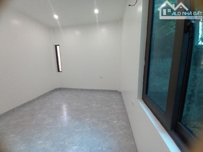 SIÊU PHẨM - AN DƯƠNG VƯƠNG - 45m2 - Ô TÔ ĐỖ CỔNG – DÒNG TIỀN 35TR/THÁNG - CHỈ 10 TỶ