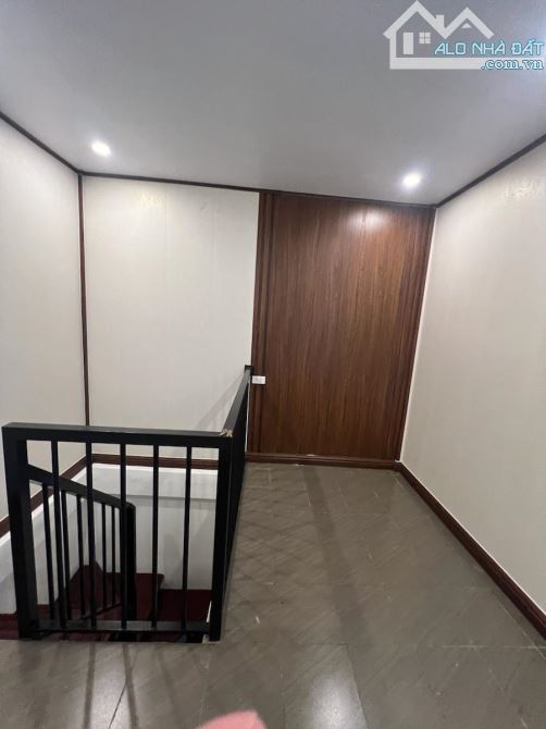 THẬT 100% - NHÀ TAM TRINH - Ô TÔ TRÁNH, VỈA HÈ - K QUY HOẠCH - 20M2*4T CHỈ 4,25TỶ