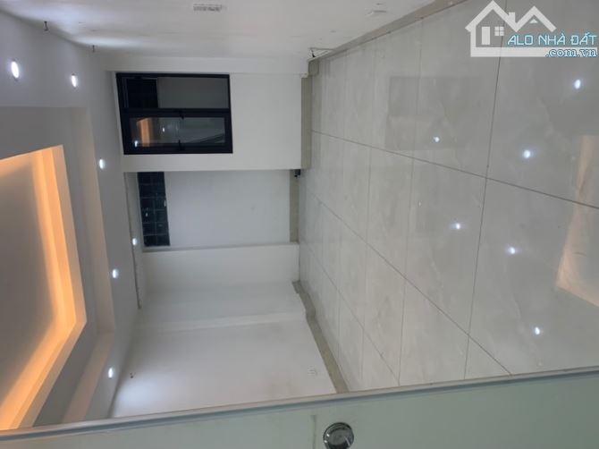 SIÊU HIẾM - MẶT PHỐ CỔ - NGUYỄN SIÊU - HOÀN KIẾM - 64M - 6 TẦNG - MẶT TIỀN 4M - 50 TỶ S