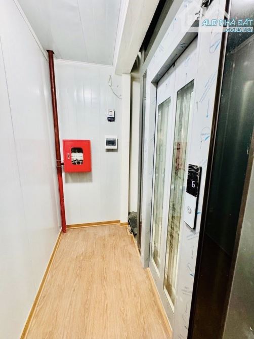 Kim Mã – 40m² – 7 Tầng – Thang Máy – Lô Góc 3 Thoáng – Giá 11.7 Tỷ – Ba Đình