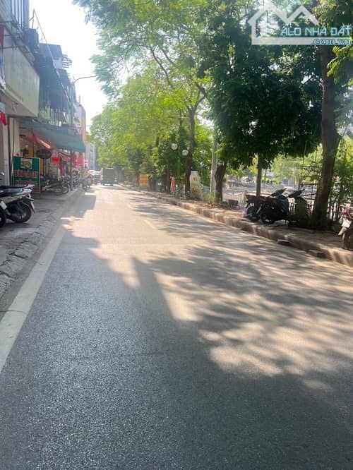 NHÀ ĐẸP TRƯƠNG ĐỊNH – 2 MẶT THOÁNG – 2 LỐI ĐI RIÊNG – CÁCH Ô TÔ 3 BƯỚC CHÂN