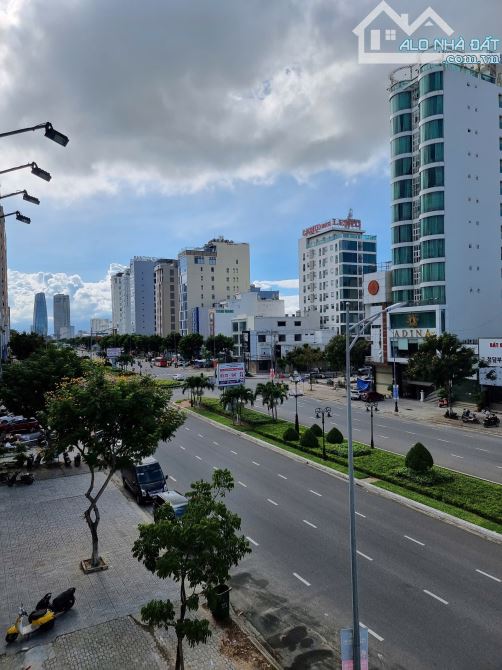 Bán cặp đất 250m mặt tiền đường Phạm Văn Đồng trục thông CV Biển Đông Biển Mỹ Khê Đà Nẵng - 1