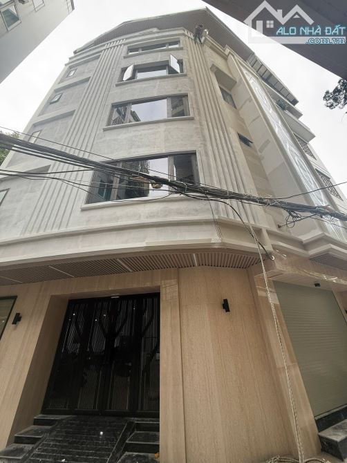 Bán Tòa Dòng Tiền Nguyễn Thị Định Lô Góc Ô Tô 7 Tầng 24 Căn Hộ Cao Cấp Tầng 1 Kinh Doanh