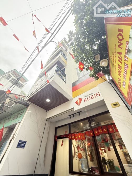 Đội Cấn – MẶt Phố - 63 M2 – 6 Tầng – Mặt Tiền 4.3 M – Giá 24.3 Tỷ.