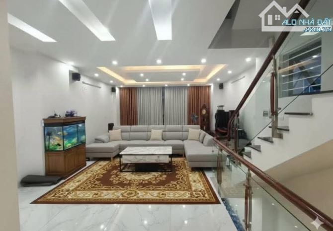 Tt ba đình - phân lô ô tô chạy vòng quanh nhà - kinh doanh siêu đỉnh - dân xây -