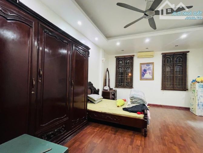 ĐỒNG CỔ – THỤY KHUÊ – NHÀ ĐẸP 5 TẦNG - DÂN XÂY TÂM HUYẾT – TẶNG NỘI THẤT – GẦN HỒ TÂY