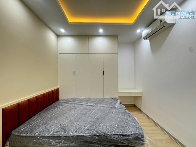 Bán Tòa Dòng Tiền Nguyễn Thị Định Lô Góc Ô Tô 7 Tầng 24 Căn Hộ Cao Cấp Tầng 1 Kinh Doanh