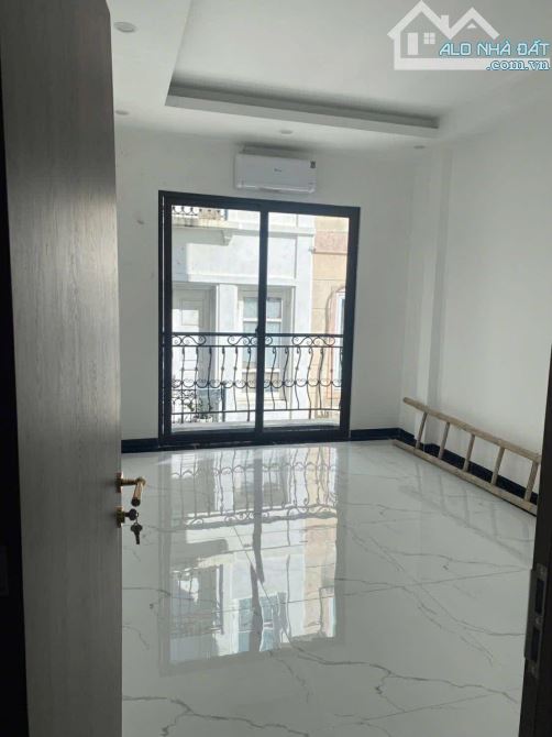 LÔ GÓC NGAY PHỐ HỒ TÙNG MẬU - CẦU GIẤY 8.8 Tỷ