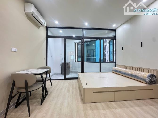 Bán Tòa Dòng Tiền Nguyễn Thị Định Lô Góc Ô Tô 7 Tầng 24 Căn Hộ Cao Cấp Tầng 1 Kinh Doanh