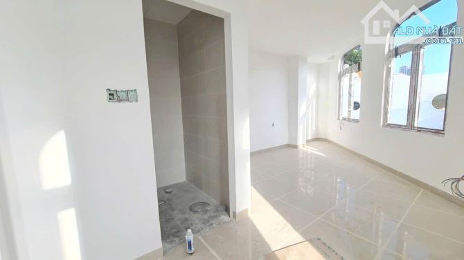 Bán Căn góc 2 mặt tiền vị trí trung tâm đường Âu Cơ - Lê Chân trung tâm TP Nha Trang - 4