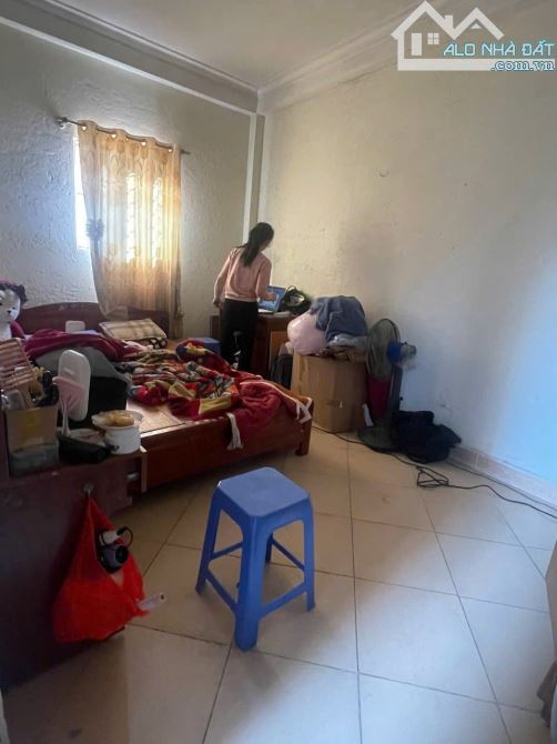 BÁN GẤP NHÀ NAM DƯ- HOÀNG MAI DÂN XÂY KIÊN CỐ - 5 TẦNG 3 NGỦ RỎNG - 30M Ô TÔ