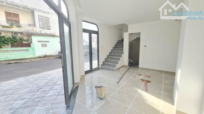 Bán Căn góc 2 mặt tiền vị trí trung tâm đường Âu Cơ - Lê Chân trung tâm TP Nha Trang - 5