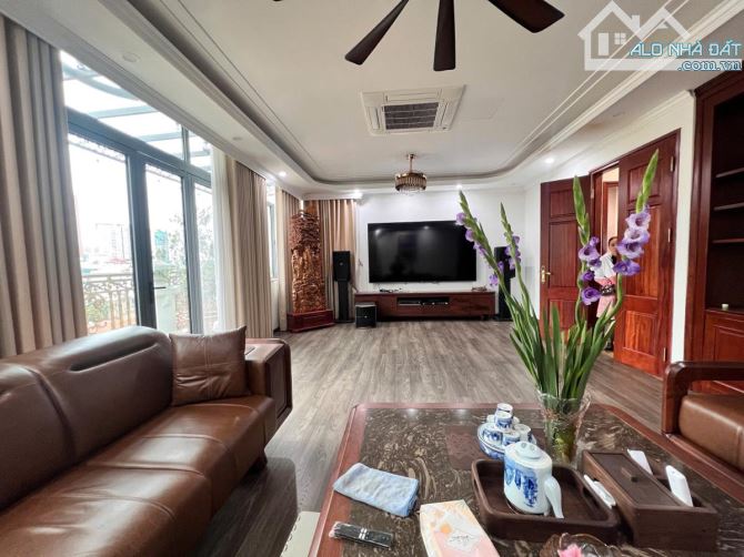 TOÀ MẶT PHỐ-LÔ GÓC-VIEW HỒ-QUAN NHÂN-125Mx8TẦNG-MẶT TIỀN 8M-45TỶ