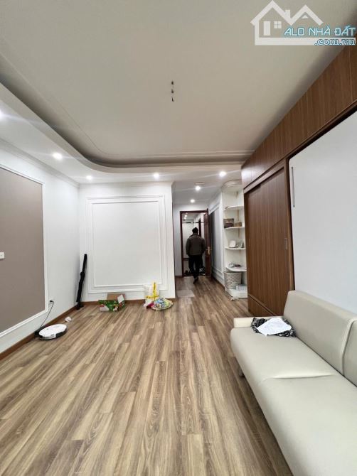 TOÀ MẶT PHỐ-LÔ GÓC-VIEW HỒ-QUAN NHÂN-125Mx8TẦNG-MẶT TIỀN 8M-45TỶ