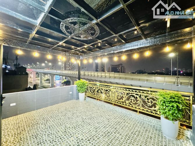 Bán nhà mặt phố Trần Đại Nghĩa : 48m2 -7Tầng - 5phòng - vừa ở vừa Kinh doanh