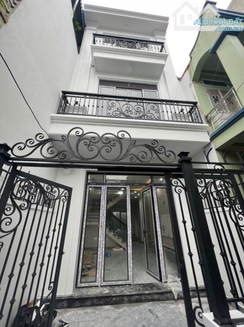 BÁN NHÀ SỞ DẦU, HỒNG BÀNG – 52,4M² – MẶT TIỀN 4,07M – 3 TẦNG – GIÁ 3,2 TỶ