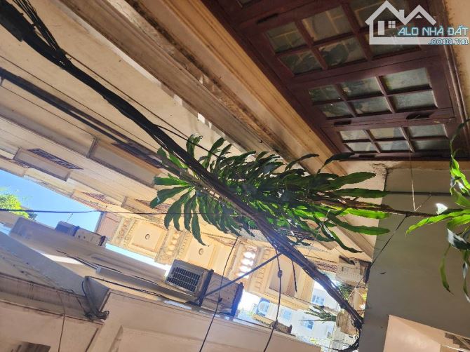 Trần Quốc Toản_Bà Triệu – 5 tầng 35m chỉ 13.5 tỷ - NGÕ NÔNG THẲNG, LÔ GÓC MẶT TIỀN RỘNG TH