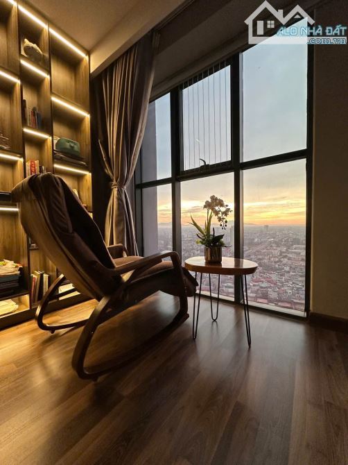 Bán CH Ecolife Tây Hồ DT 106,9m 3N Full NT SĐCC View Hồ Starlake giá 11,5 tỷ