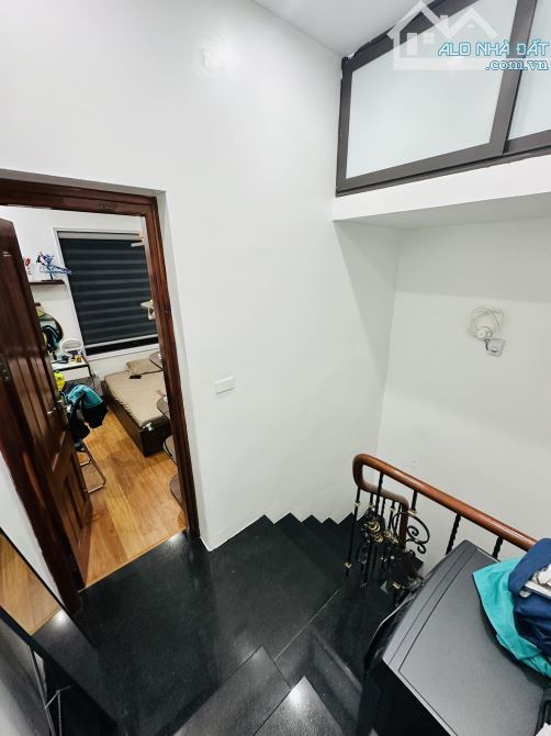 10.5 TỶ-PHÂN LÔ Ô TÔ ĐỖ CỬA-HỒNG MAI-BẠCH MAI-THANH NHÀN-HBT