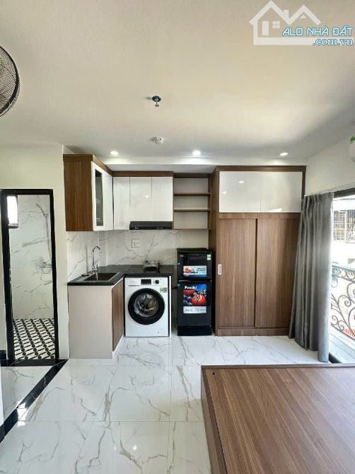 BÁN CĂN HỘ DỊCH VỤ PHỐ KIM NGƯU - 7 TẦNG THANG MÁY - DÒNG TIỀN 700TR/ NĂM - 16.2 TỶ