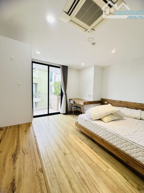 TOÀ NHÀ VIP MẶT HƯỚNG HỒ TÂY - 8 TẦNG THANG MÁY - 178M2 - MẶT TIỀN 10M - NHỈNH 70 TỶ