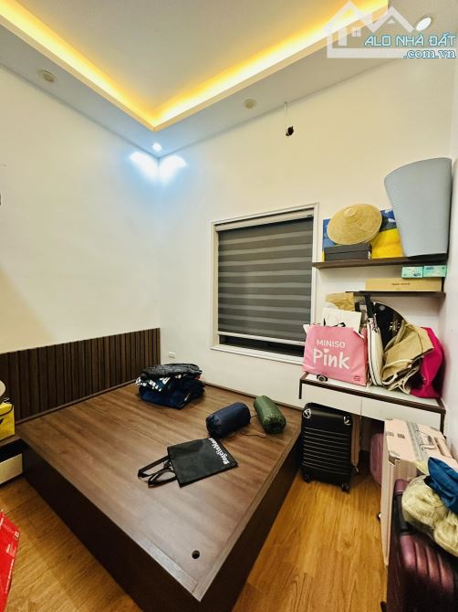 10.5 TỶ-PHÂN LÔ Ô TÔ ĐỖ CỬA-HỒNG MAI-BẠCH MAI-THANH NHÀN-HBT