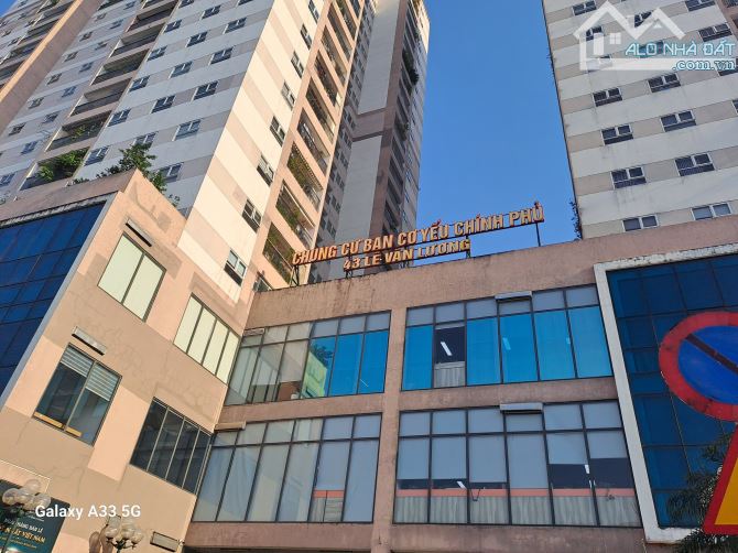 BAN CƠ YẾU CHÍNH PHỦ – CĂN GÓC 124.7M2, 3PN, 2WC, TẦNG TRUNG – VIEW HỒ – 12.1 TỶ