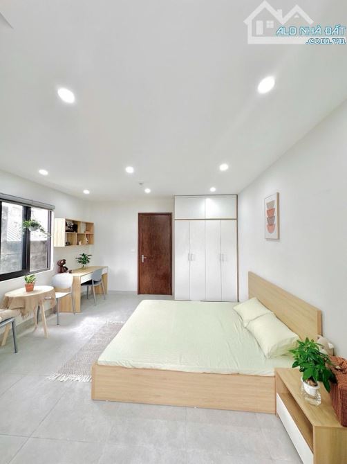 Gấp! Toà CCMN Tôn Đức Thắng, Đống Đa, 70m2 x 6 tầng, MT 6.5m, 20 phòng KK, DT 110 tr/ th