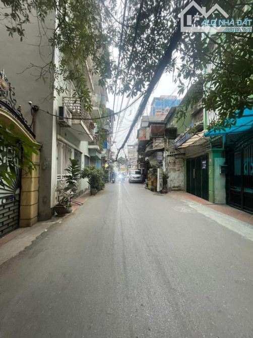 DT1.2 tỷ/n! Toà VP 10T thang máy Xã Đàn, ngõ thông oto, KD, 2 thoáng, full nội thất ở 108m