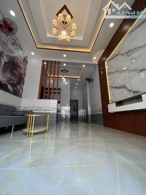 NHÀ SỔ HỒNG RIÊNG 50m2 - HẺM OTO GIÁ CHỈ 2TỶ7