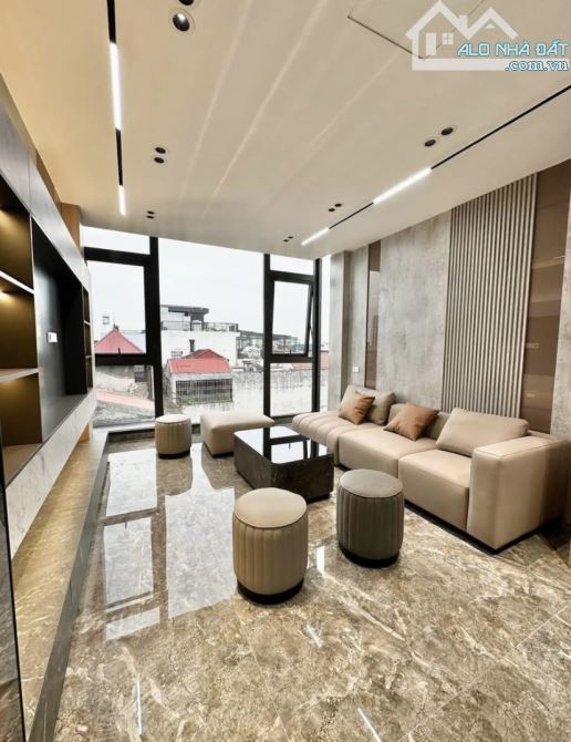 Ô TÔ ĐỖ CỬA- NHÀ Ở XUÂN LA_TÂY HỒ- DT 55m2, 5 TẦNG THANG MÁY- NGÕ KINH DOANH- 16 TỶ