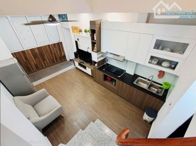 26.9m² – Nhà 5 tầng Bạch Mai chỉ 6.34 tỷ – Ngõ nông, ba gác tránh, gần Bách–Kinh–Xây