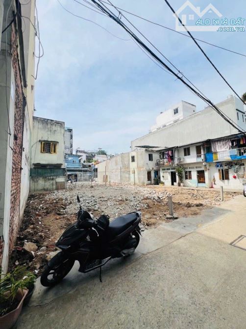 Bán ĐẤT Gần KDC HimLam, KDC Hiện Hữu Xây Dựng Cao Tầng, DT 4,5x14m - 2