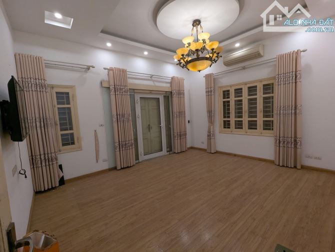 BÁN NHÀ NGUYỄN AN NINH HAI BÀ TRƯNG 39m 4 TẦNG MẶT TIỀN 4.2m 8TỶ6