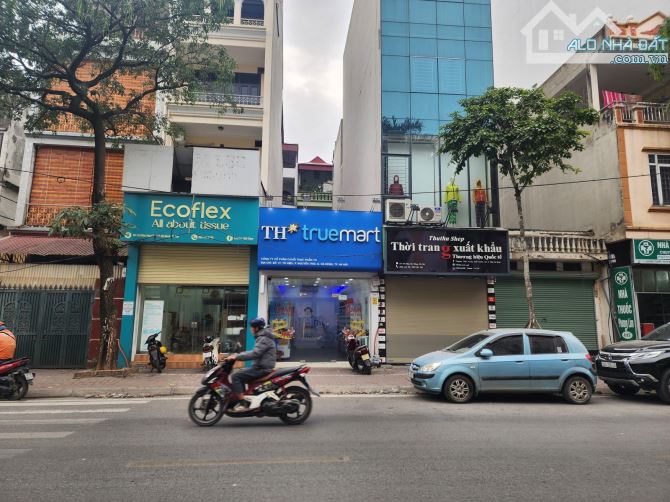 Bán Nhà mặt phố Trương Định 222m2 Mặt tiền 15m hơn 84 tỷ C4 KinhDoanh ôtô tránh VỉaHè LHCC