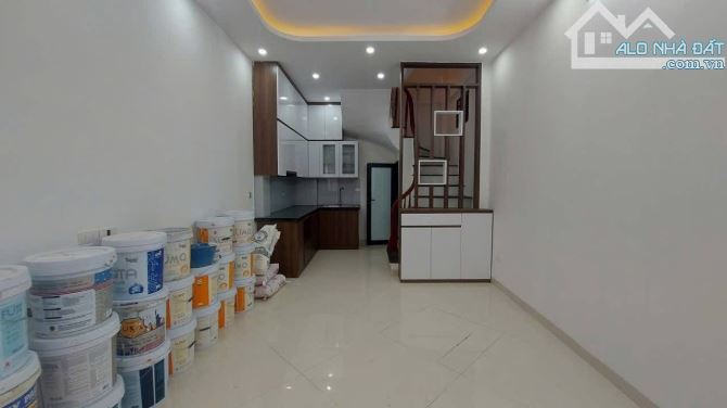 BÁN NHÀ - BÙI XƯƠNG TRẠCH - LÔ GÓC - NGÕ RỘNG - GẦN ÔTÔ - 35m2*5T