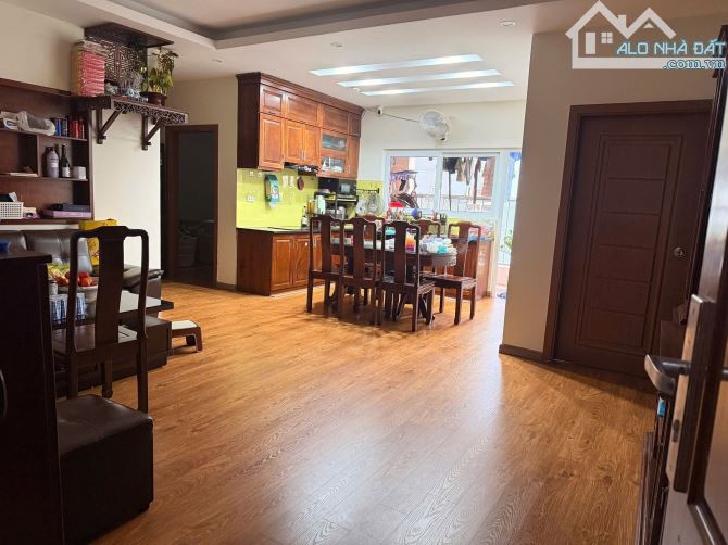 BÁN CHUNG CƯ THĂNG LONG GARDEN – 250 MINH KHAI, HAI BÀ TRƯNG. 100M² – 3PN. 8,79 TỶ