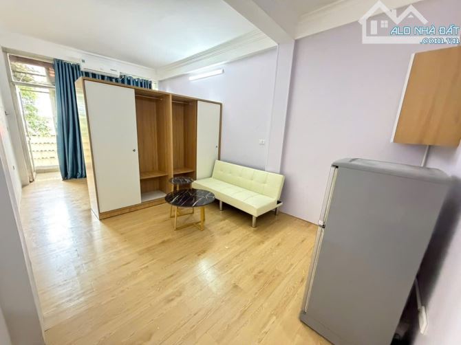 Ngõ thông Huỳnh Thúc Kháng, vỉa hè, ô tô tránh, KD, KCBT, cho thuê 40tr - 73m*5T