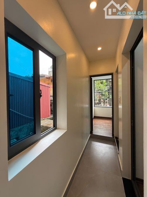 BÁN TẬP THỂ CỰC SỊN TẦNG 2 – 55 NGUYỄN CÔNG CHỨ, HAI BÀ TRƯNG. 80M2 – 3PN. 4,49 TỶ