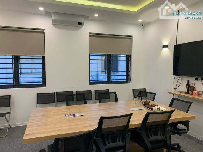 MẶT PHỐ TRƯỜNG CHINH, LÔ GÓC 2 THOÁNG, VỈA HÈ, SỔ A4, DT 60TR, MT6M, 50M*5T