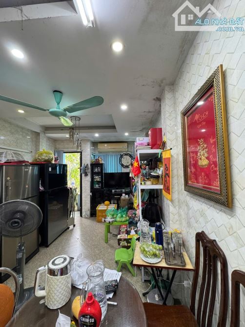 7 tầng thang máy Mặt Phố Thanh Nhàn, vỉa hè rộng kdoanh sầm uất, 38m2 sổ. Giá 25.5 tỷ