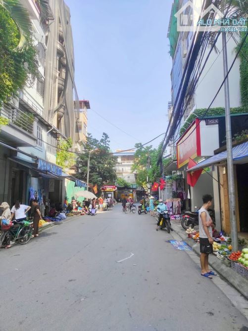 Ngõ thông Huỳnh Thúc Kháng, vỉa hè, ô tô tránh, KD, KCBT, cho thuê 40tr - 73m*5T