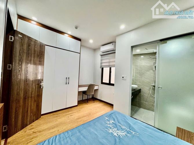 Nhà đẹp xây mới ngõ thông oto kdoanh cách 30m Lê Thanh Nghị sổ 42m2 x 6 tầng. Giá 13.2 tỷ