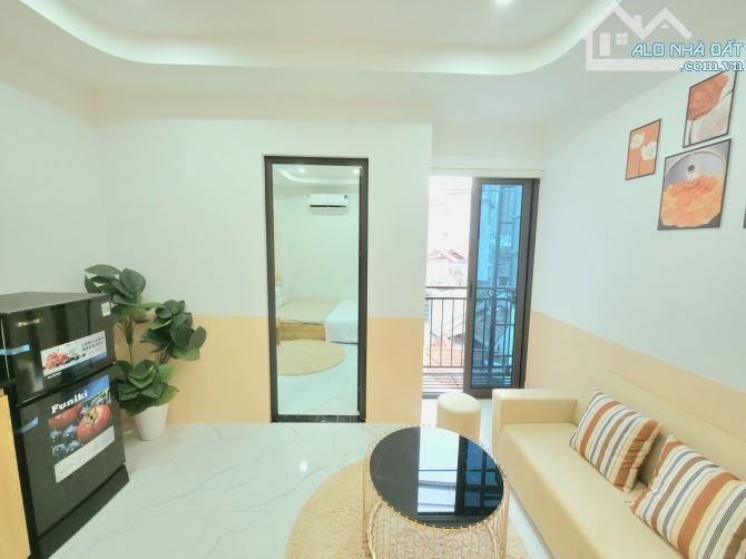 Bán Nhà Dòng Tiền Quan Nhân 6 Tầng 24 Căn Hộ Cao Cấp Mặt Tiền 8,1M Giá Tốt