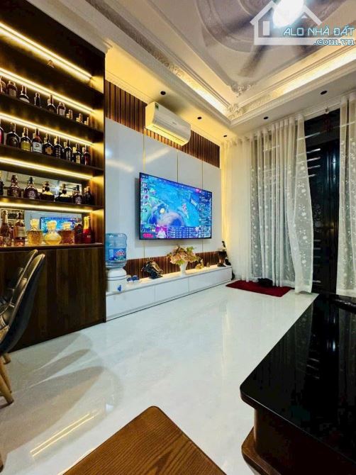 NGHĨA ĐÔ - CẦU GIẤY, 25M x 5T, MT 3.5M - Ô TÔ ĐỖ CỬAÔ TÔ VÀO NHÀ