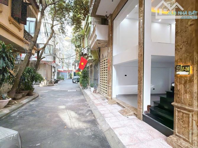 BÁN TOÀ VĂN PHÒNG HẠNG A LẠC TRUNG 80m2, 8T THANG MÁY, MT 5.5m, 28.5 TỶ PHÂN LÔ ÔTÔ TRÁNH