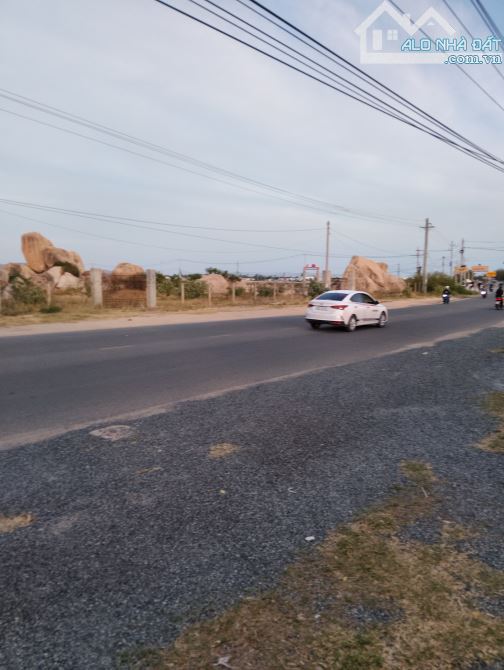 Cần Bán 377m2, Đất sổ đỏ tại Khánh Tường - Khánh Hoà, Nằm trên trục Du Lịch 702, gần Biển. - 1